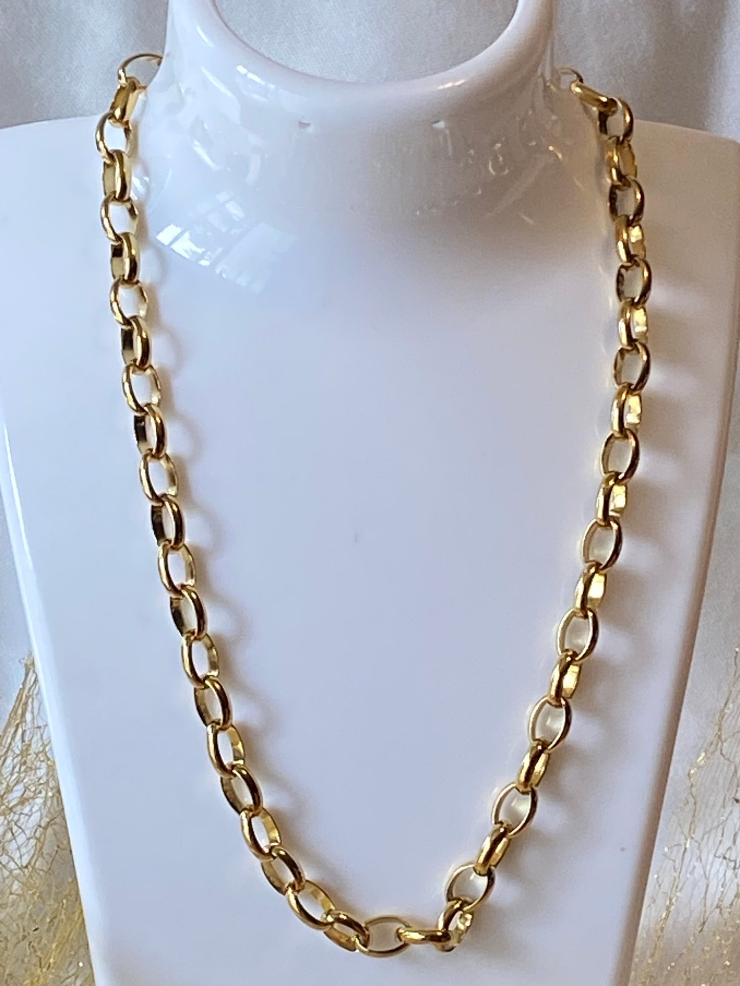 Bold Gold Link Chain Necklace