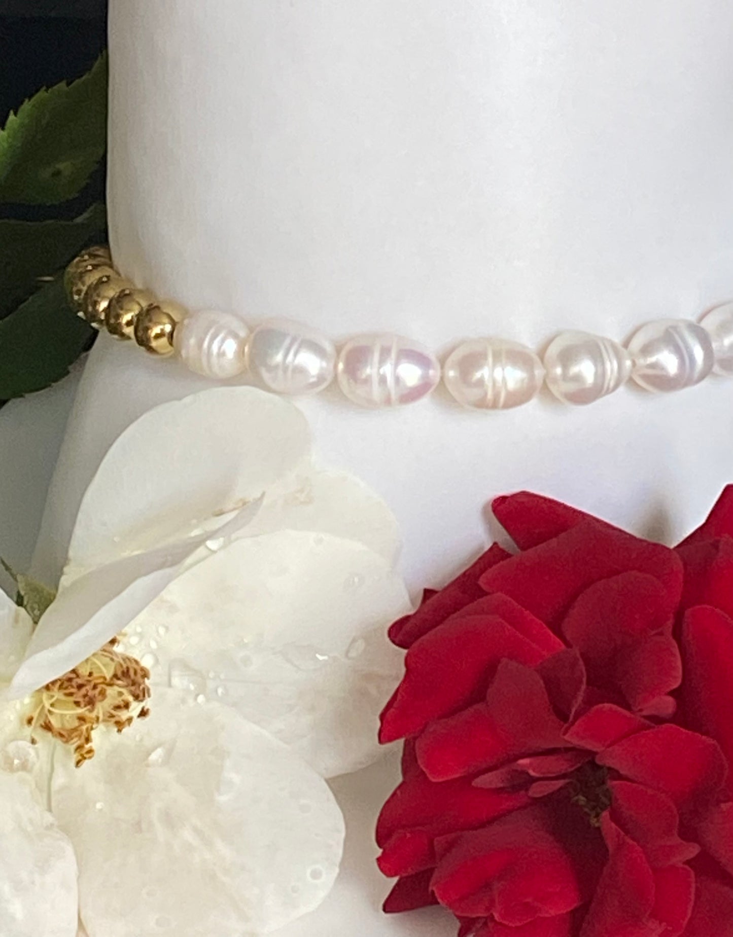 Golden Charm Pearl Mix Bracelet