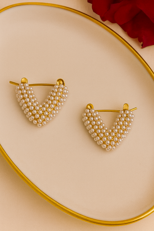 V-Shaped Pearl Cluster Earrings