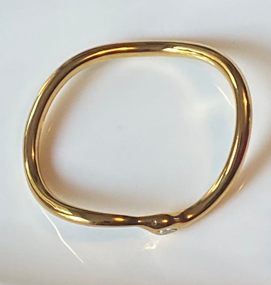 Elegant marquise-